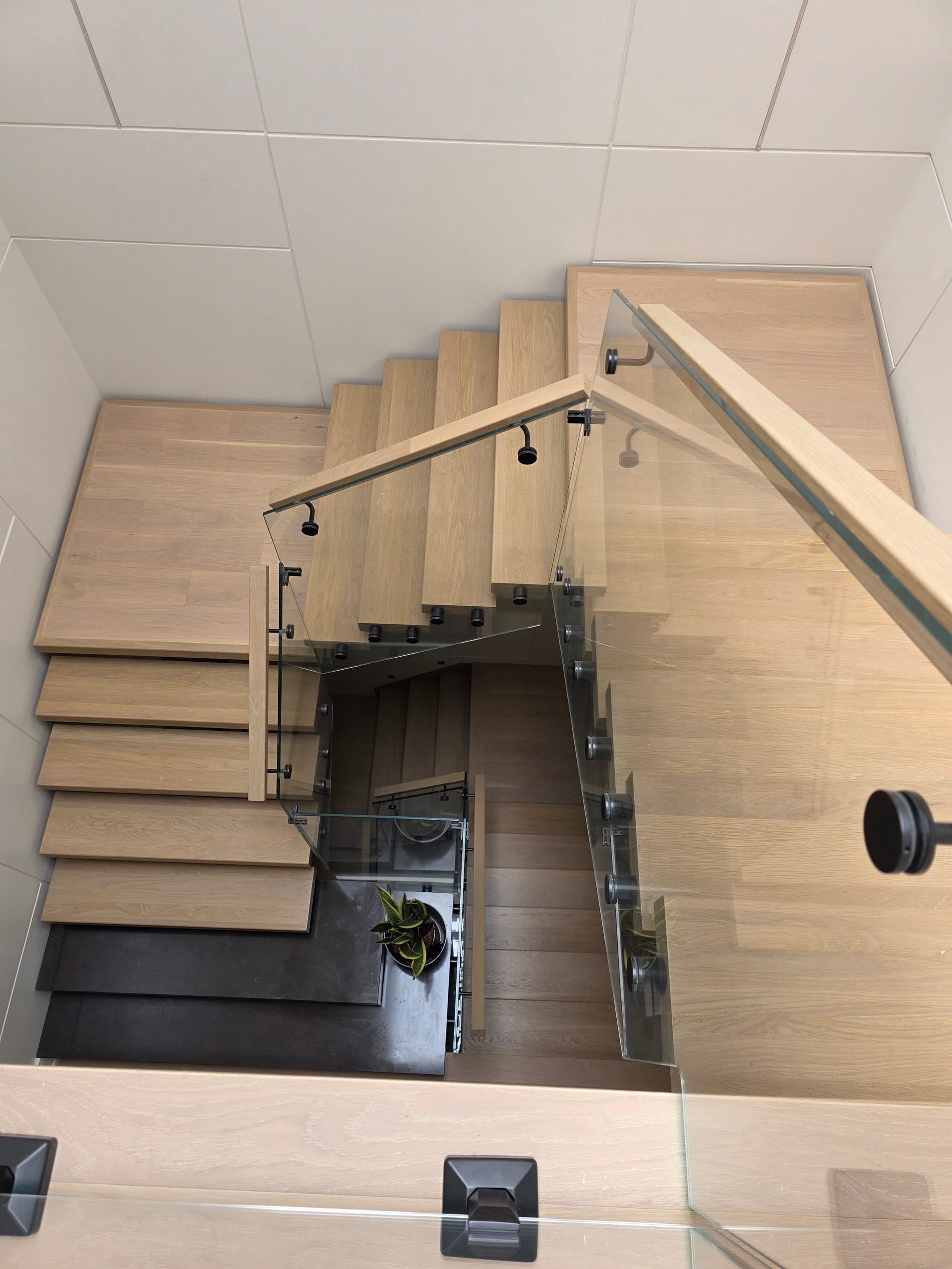 Precision glass and mirror installation in Aurora — Built By Glass, York Region